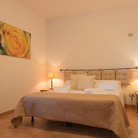 Hotel Locanda Minerva Monteleone Rocca Doria Camera foto
